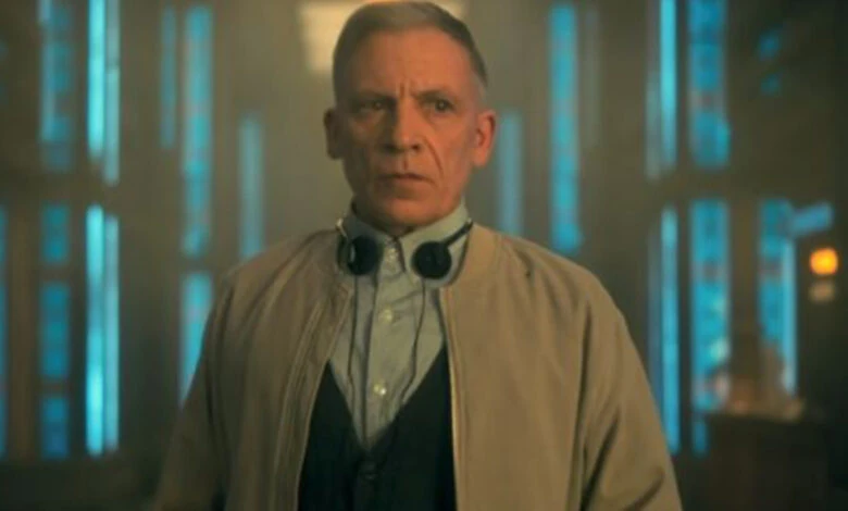 Qui est Lester Pocket dans la Saison 3 de The Umbrella Academy ?